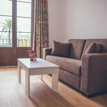 Apartamentos Puerta Sevilla Jerez de la Frontera Luaran gambar