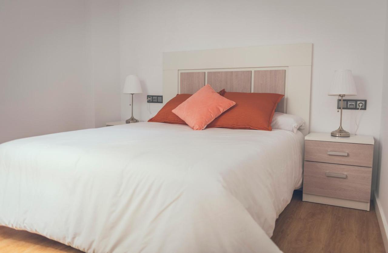 Apartamentos Puerta Sevilla Jerez de la Frontera Luaran gambar