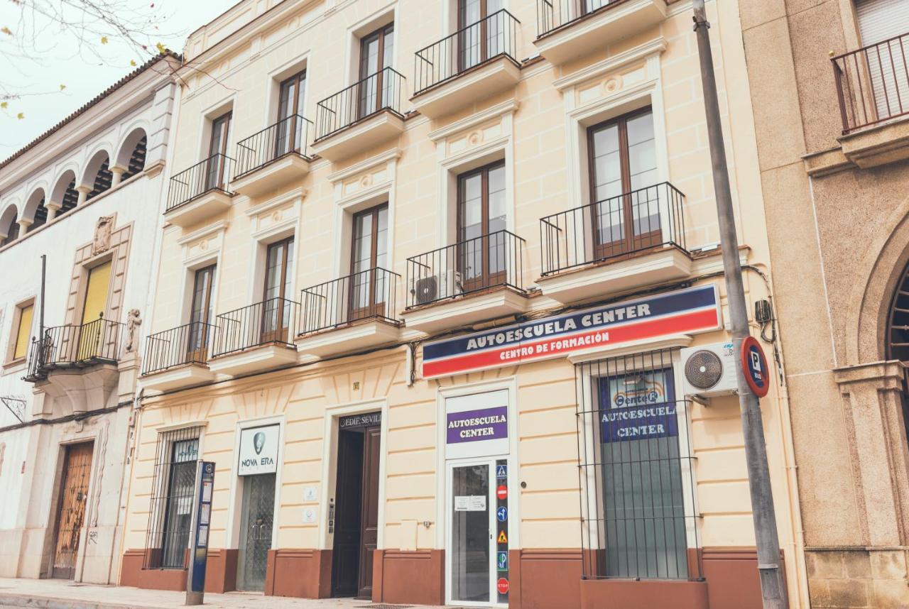 Apartamentos Puerta Sevilla Jerez de la Frontera Luaran gambar