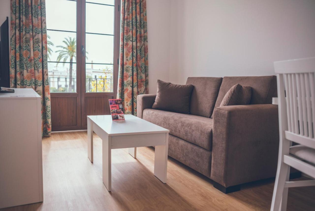 Apartamentos Puerta Sevilla Jerez de la Frontera Luaran gambar