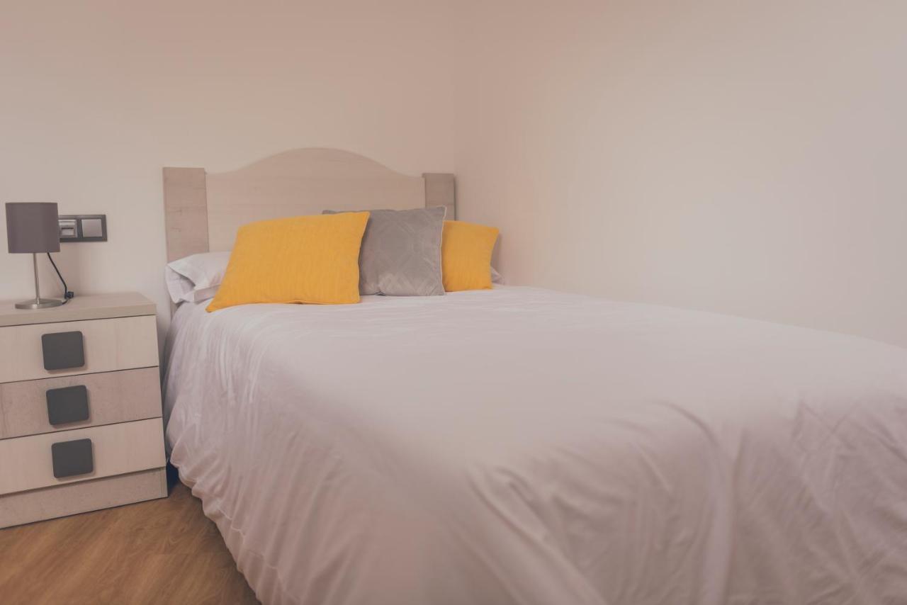 Apartamentos Puerta Sevilla Jerez de la Frontera Luaran gambar